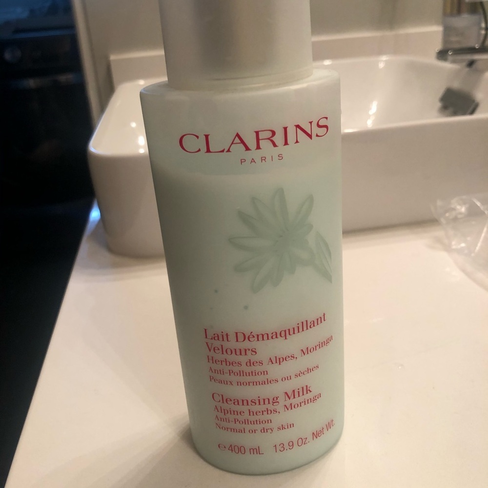 Clarins Paris Cleansing Milk